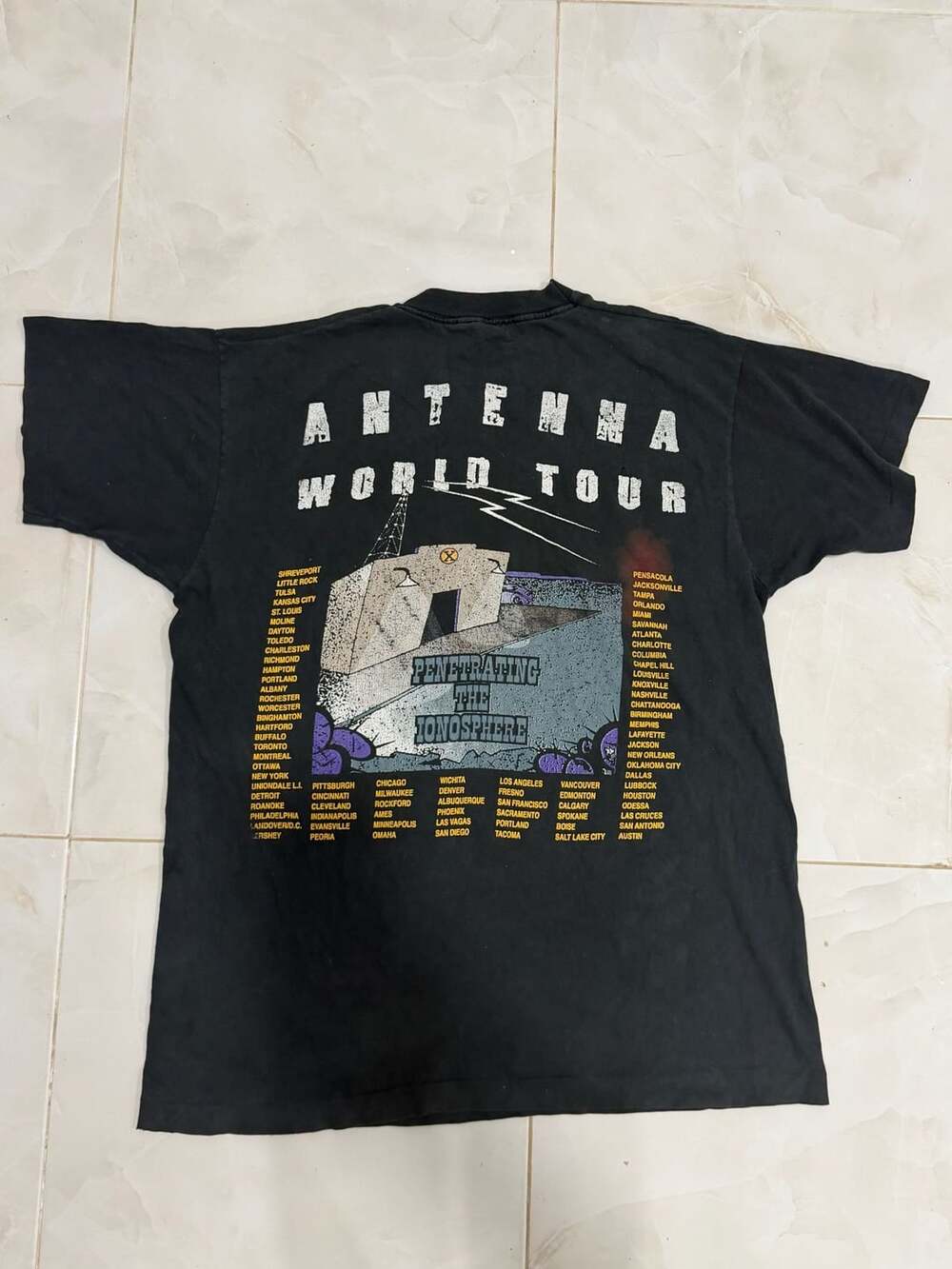 Vintage 1994 ZZ Top Antenna World Tour Concert T-Shirt - Picture 4 of 5